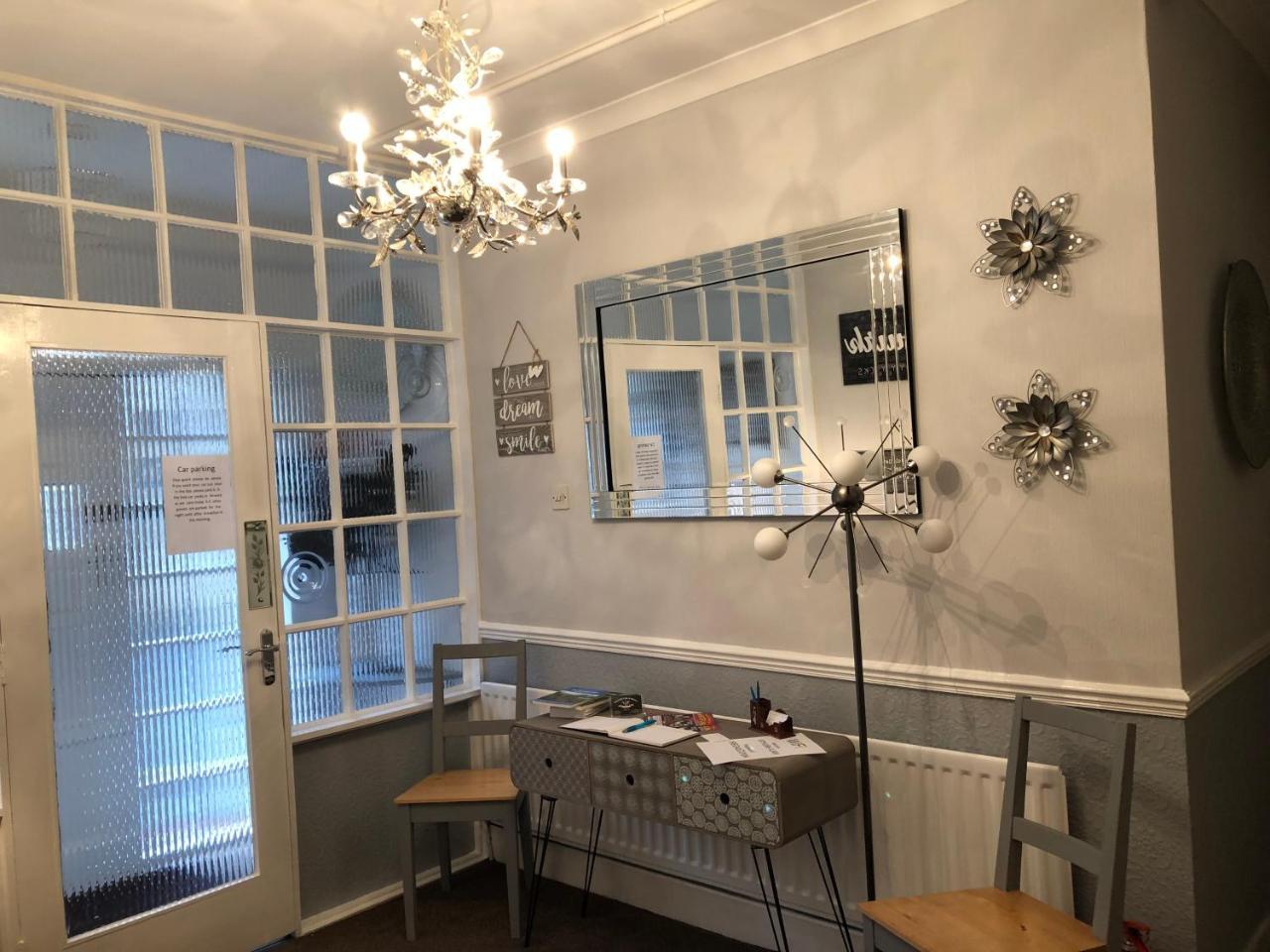 The Georgian Guesthouse Alnwick Bagian luar foto